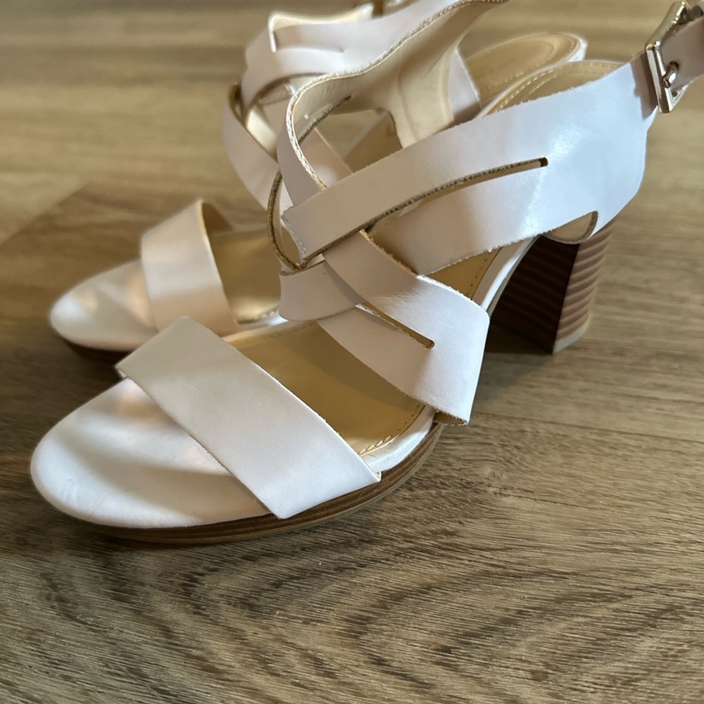 Liz Claiborne White Chunky Heel Sandals with Adjustable Ankle Strap